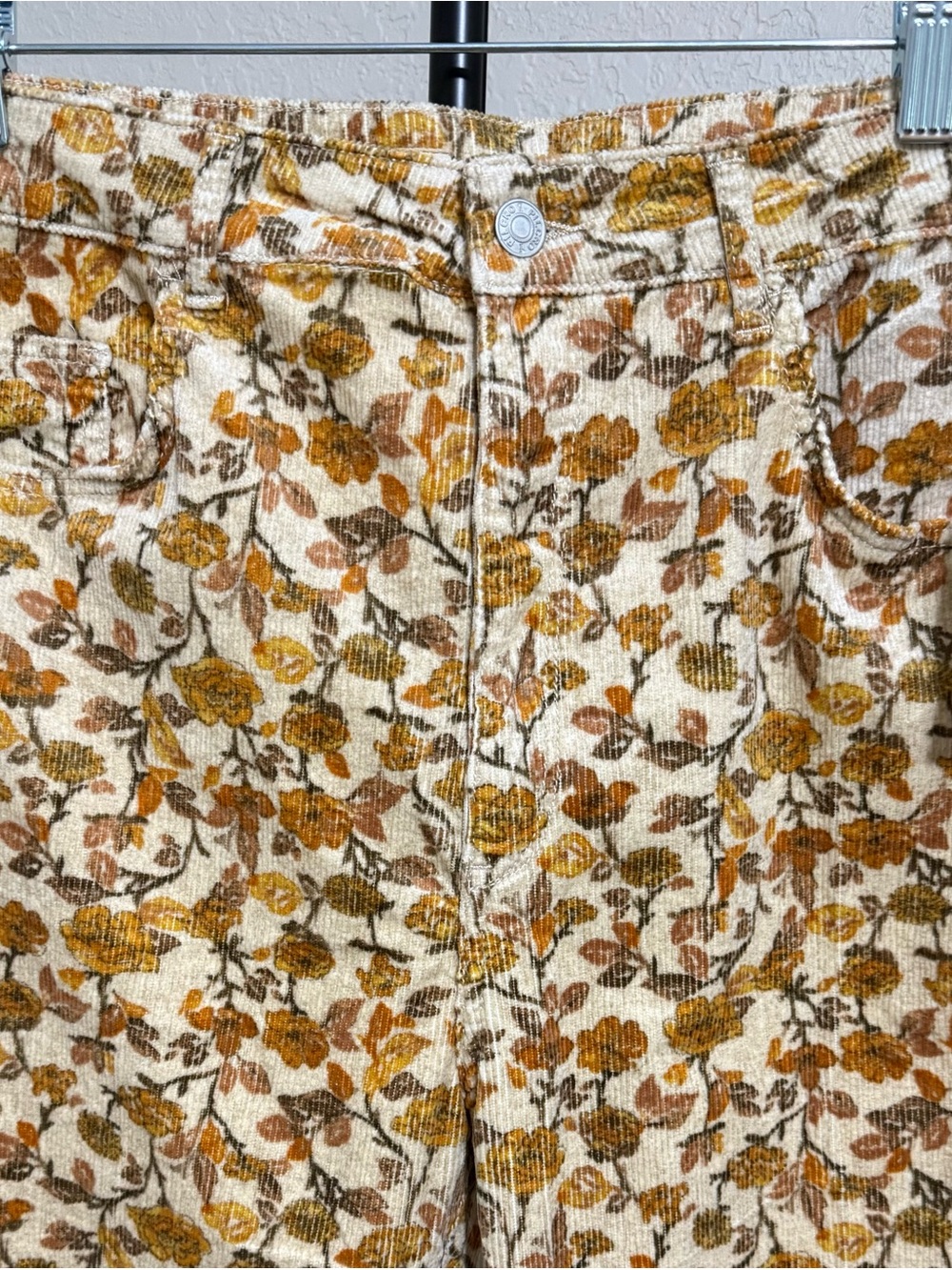 Pilcro The Icon Floral Corduroy Flare Pants Size 32 NWT Anthropologie $140 - Picture 6 of 15